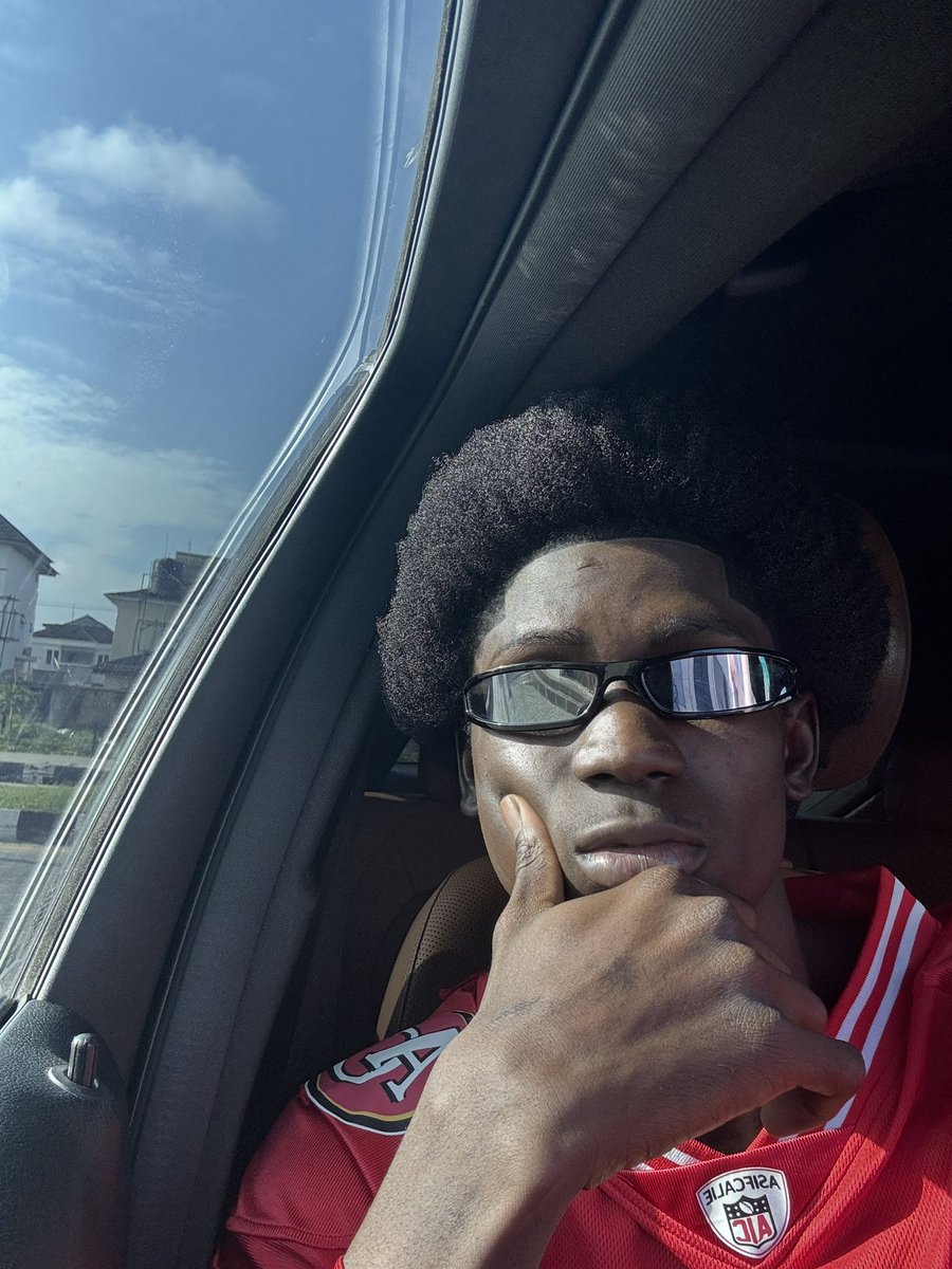 CLASSICJA1's tweet photo. RT @Topzycut: Too much steeze mo ma n’ shako https://t.co/BOZeOWKSRo