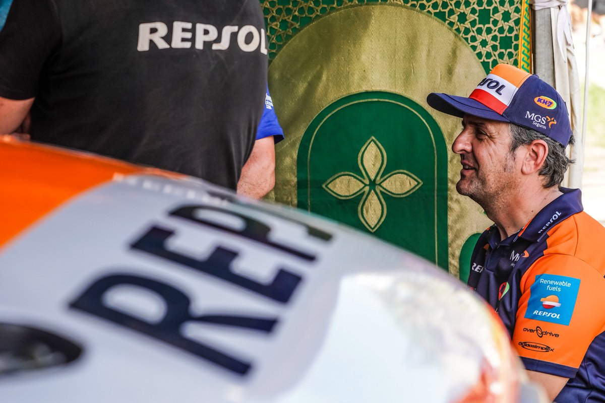 MediageCom's tweet photo. 🔝 @IsidreEsteveDkr logra su mejor resultado en la etapa reina del @MarocRallye

👏 El Repsol Toyota Rally Team se clasifica en la 13ª posición de la categoría Ultimate, en una especial de 325 kilómetros sobre terrenos de todo tipo

+info ➡️ https://t.co/bqfnhPgjlc https://t.co/B7Cs2x7QQJ