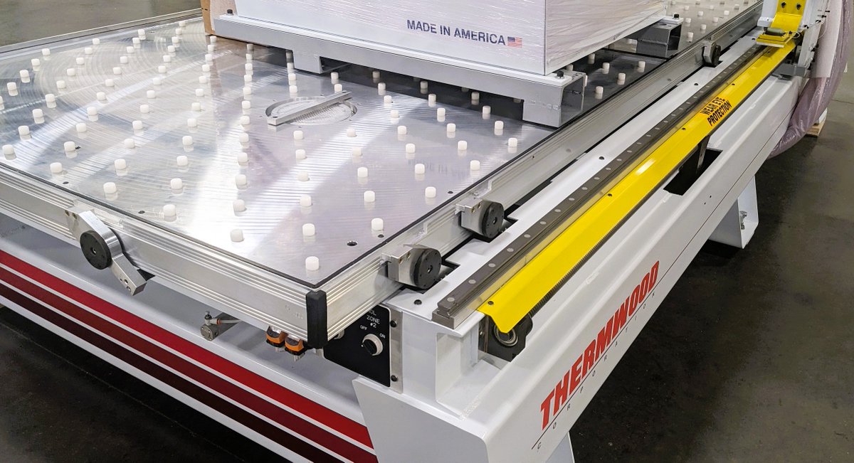 thermwood's tweet image. 🚀 Another #Thermwood #3Axis #CabinetShop 45 5'x10' is packed up and ready to transform the shop of a happy customer!

Discover the CabinetShop 45 Smart Router and see how it can take your production process to the next level. 
Learn more: bit.ly/4cbcBc8
#nestedbased