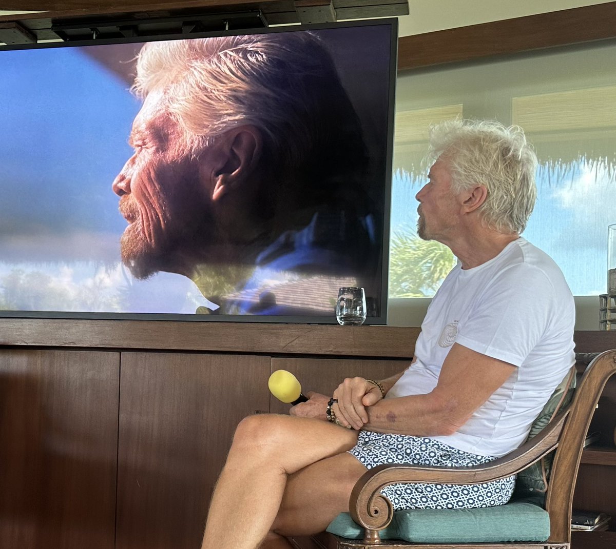 Bob van Oosterhout tweet media