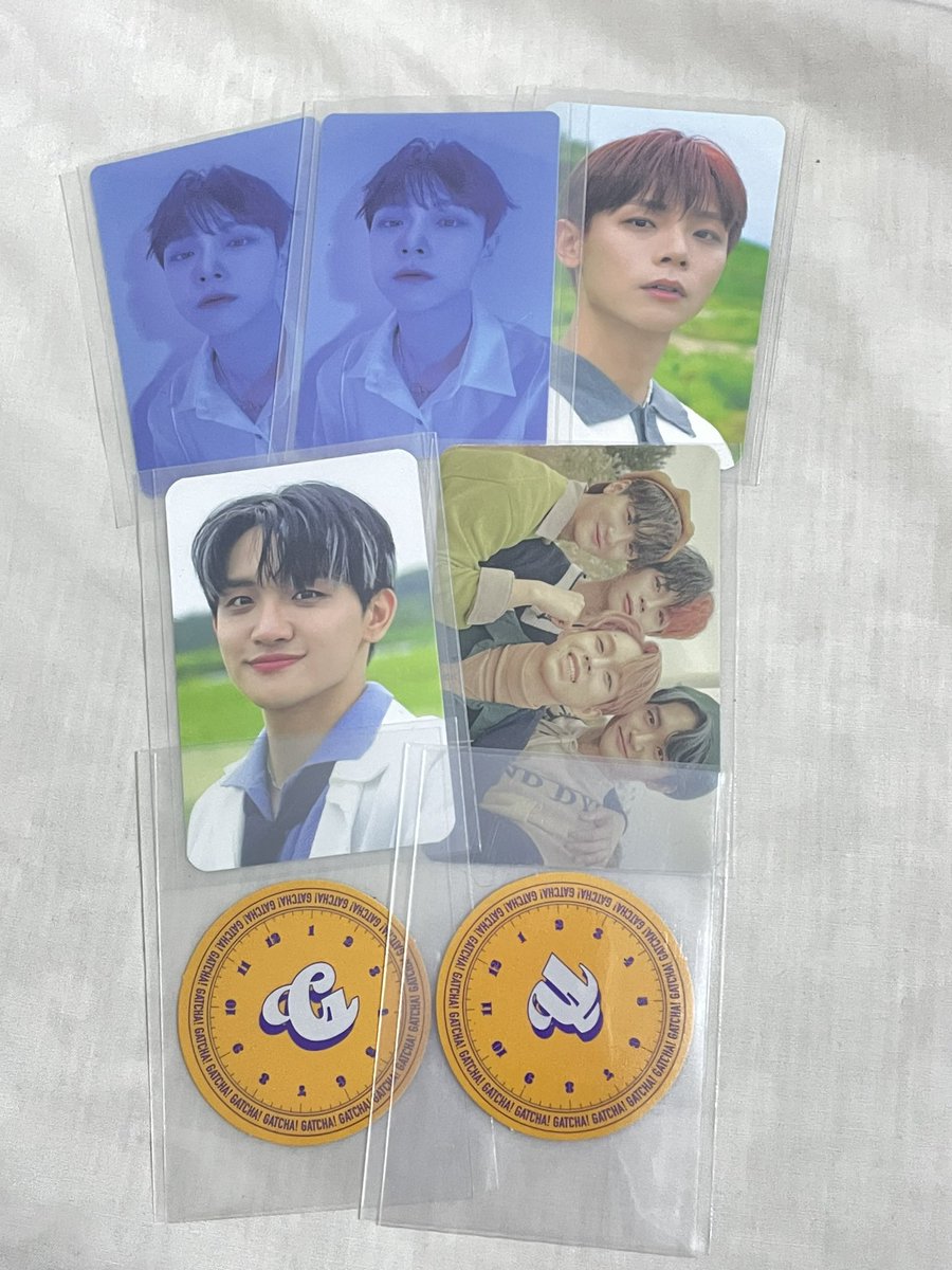 chowonton's tweet photo. wts lfb ph band lucy photocards

php120 ea.
circles for php80

take all for php450

dm me!! 

. wonsang yechan blue gatcha wts lfb ph only https://t.co/Pt3LYBO5nC