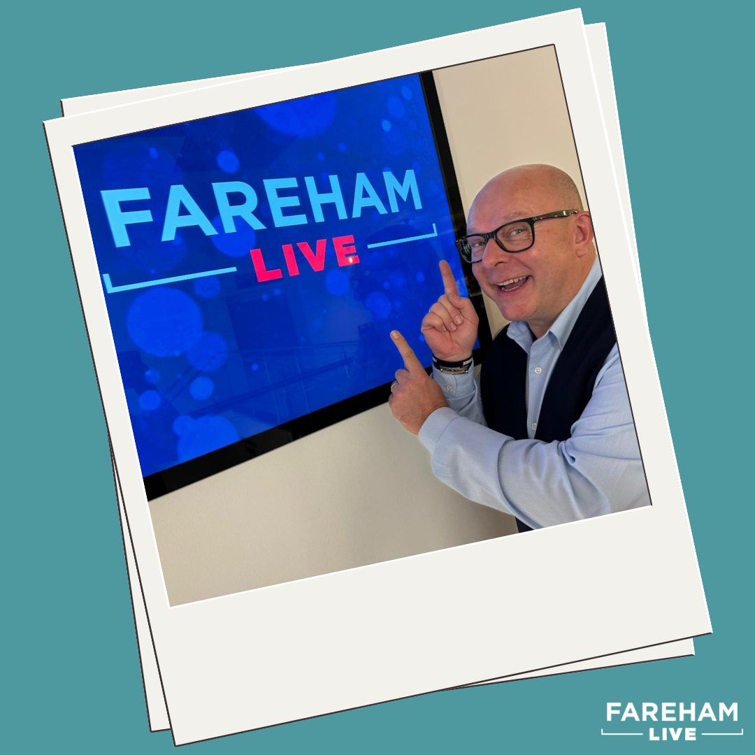 Our very own Panto star <a href="/RealPaulBurling/">Paul Burling</a> came to visit! He's clearly very excited about spending this festive season at Fareham Live - will you be joining him? 🤩🎄