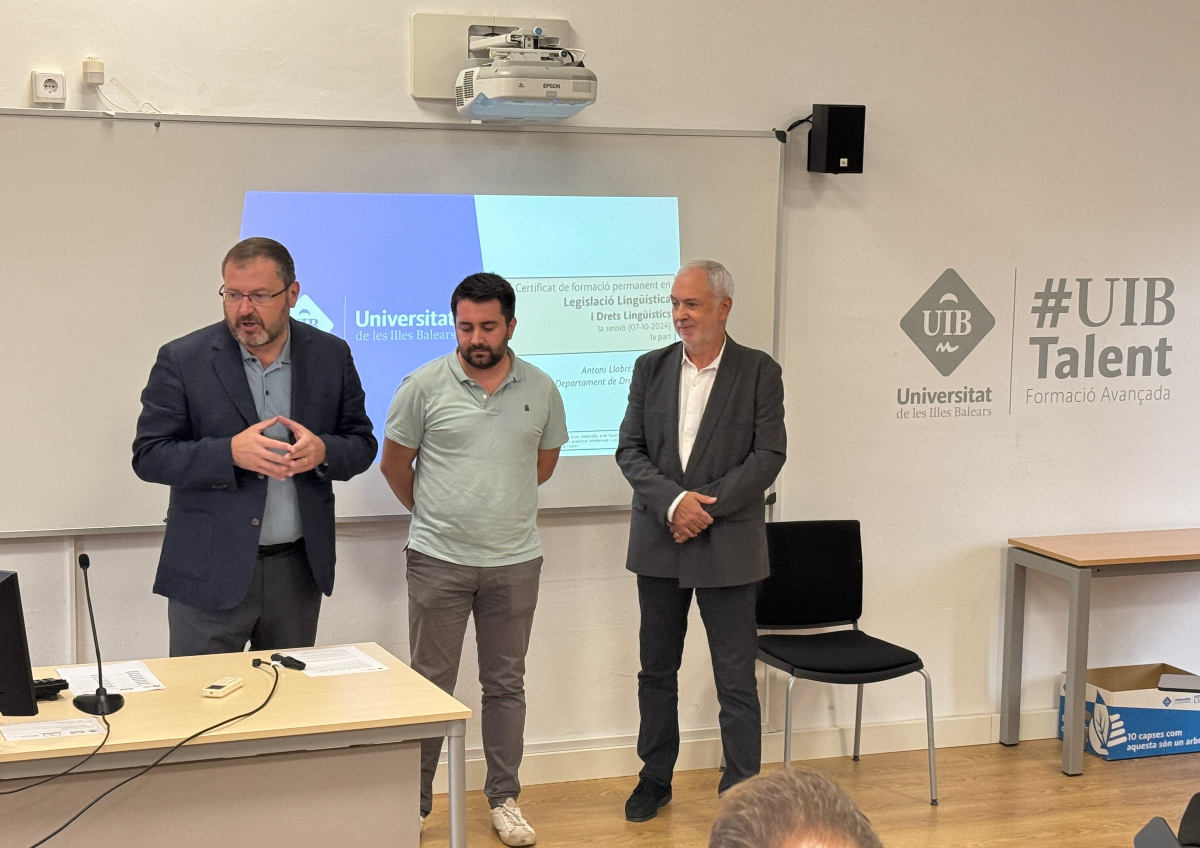 UIBTalent (@uibtalent) on Twitter photo S’ha inaugurat el Certificat de Formació Permanent en Legislació Lingüística i Drets Lingüístics, una iniciativa formativa finançada per l'<a href="/IEBalearics/">Institut d'Estudis Baleàrics</a>
👩🎓👨🎓 Us desitjam una formació profitosa i plena de nous aprenentatges!
<a href="/UIBuniversitat/">Universitat de les Illes Balears - UIB</a> S’ha inaugurat el Certificat de Formació Permanent en Legislació Lingüística i Drets Lingüístics, una iniciativa formativa finançada per l'<a href="/IEBalearics/">Institut d'Estudis Baleàrics</a>
👩🎓👨🎓 Us desitjam una formació profitosa i plena de nous aprenentatges!
<a href="/UIBuniversitat/">Universitat de les Illes Balears - UIB</a>
