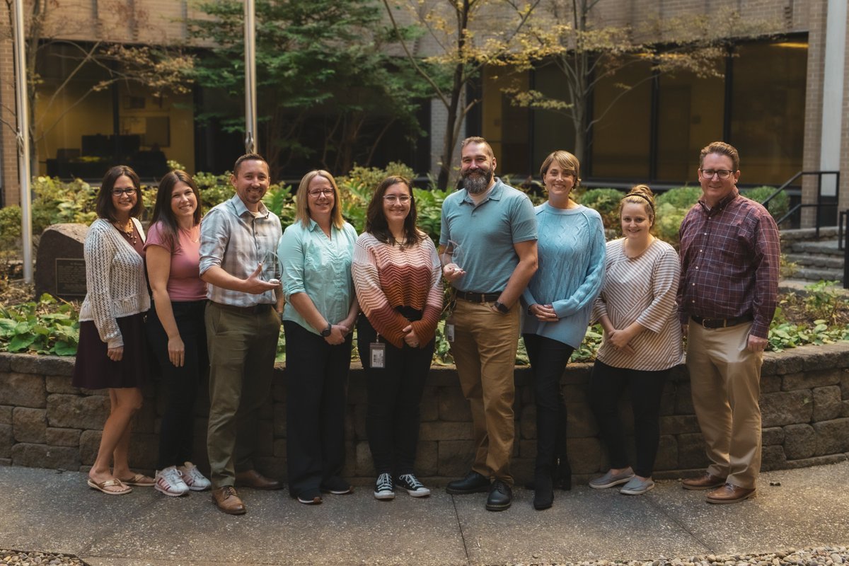 NYSDOT's tweet image. Big news! 🎉 The NYSDOT Office of Communications took home 2 awards at #TransComm in Atlanta: Best Use of Social Media (roundabouts) &amp;amp; Best Audio Production (The DOT POD podcast). Proud of our team&apos;s creativity and impact! 🙌👏 #NYSDOT #TransComm @aashtospeaks