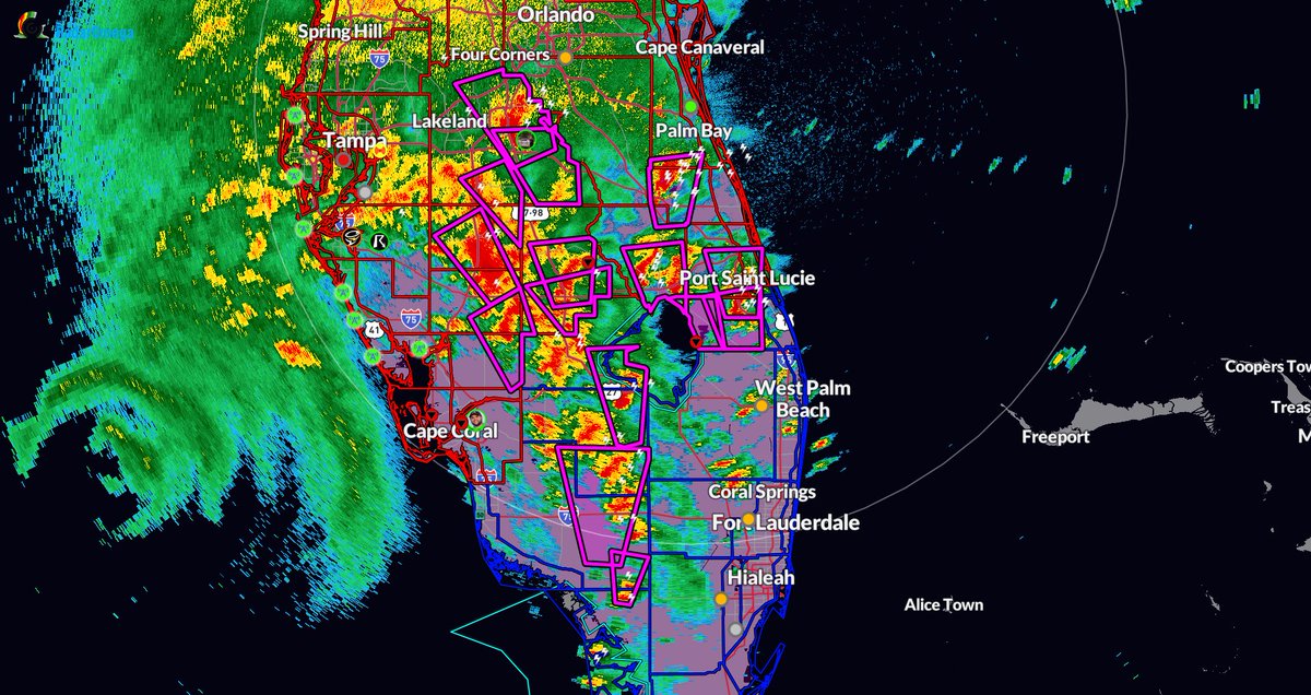 MaxVelocityWX's tweet photo. 15 TORNADO WARNINGS IN FLORIDA RIGHT NOW! SEVERAL TORNADOES ON THE GROUND

LIVE - https://t.co/IMPG1zKT3o https://t.co/dWiYtHjozR