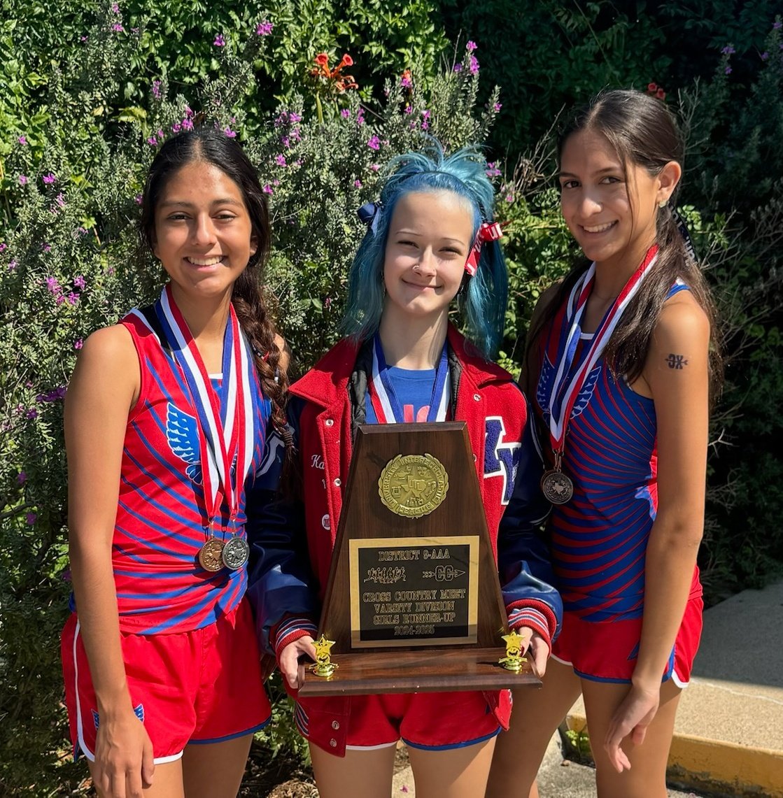 Congratulations to <a href="/ywlafw/">YWLA Fort Worth</a> Cross Country for being the 9-3A Girls Runner-up! Special recognition to the top finishers:  
Sophia Ordaz - 6th
Katie Van Geem - 9th  
Sofía Méndez - 10th 
The team has qualified for the Region II-3A meet on October 22nd. Great job🦉!!