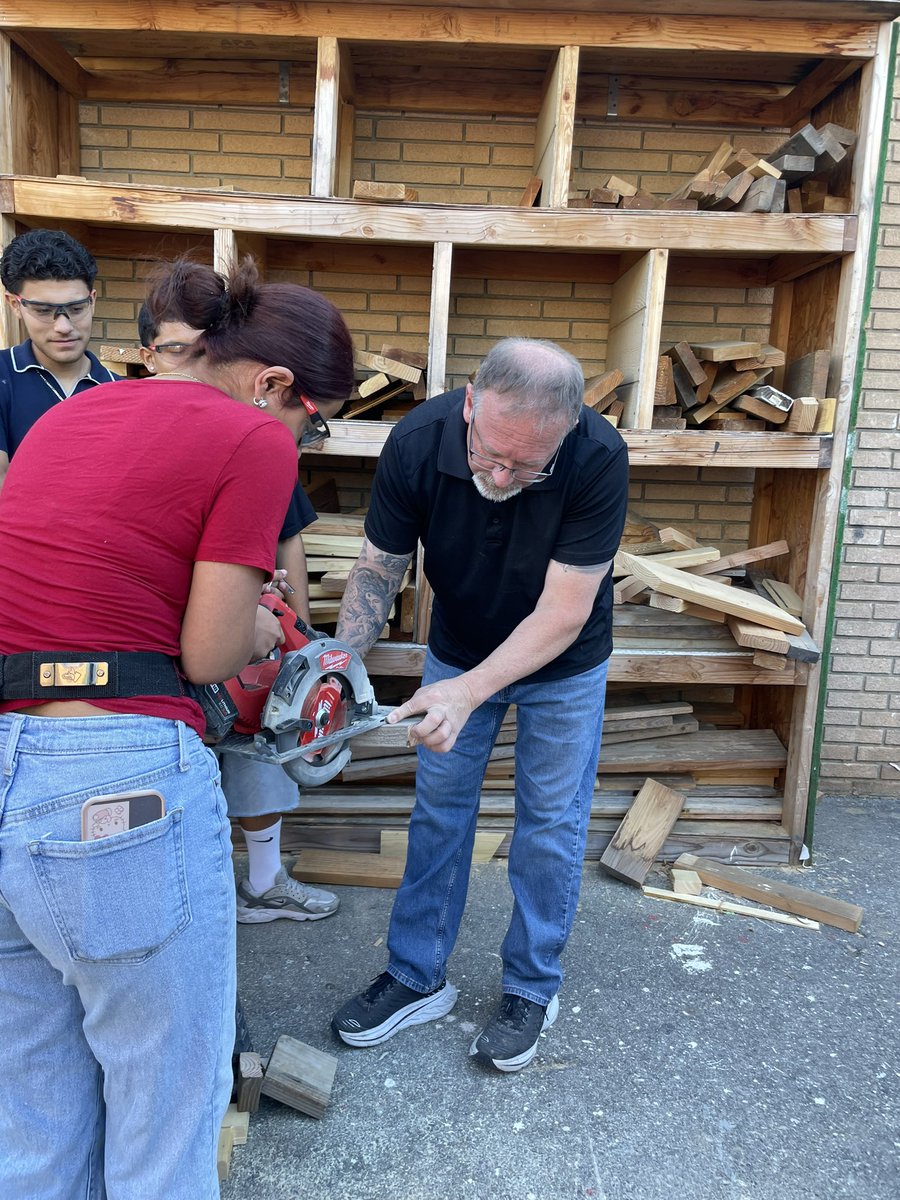 Roseanne Redfearn (@roseannredfearn) on Twitter photo NOVI <a href="/AlvordUnified/">Alvord Unified</a> Advanced Construction students practicing their skills with safety and precision. <a href="/RCOECTE/">Riverside County Office of Education - CTE</a> Instructor Mark Ferguson ensuring his students are ready for future construction careers! <a href="/NorteVistaHS/">NorteVistaHS</a> NOVI <a href="/AlvordUnified/">Alvord Unified</a> Advanced Construction students practicing their skills with safety and precision. <a href="/RCOECTE/">Riverside County Office of Education - CTE</a> Instructor Mark Ferguson ensuring his students are ready for future construction careers! <a href="/NorteVistaHS/">NorteVistaHS</a>