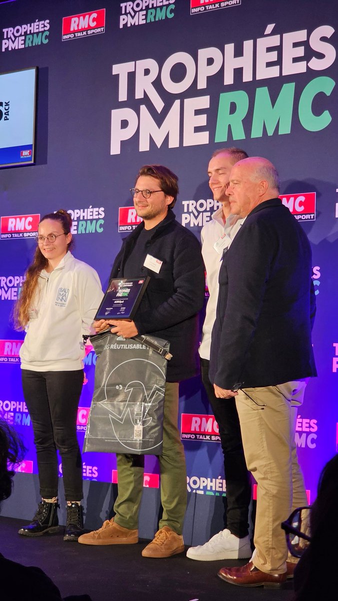 Félicitations à <a href="/MOBIUSpack/">?</a> ! Leur solution de colis réutilisables 100 fois révolutionne la logistique. Un grand bravo pour ce trophée PME RMC dans la catégorie "Jeune Pousse".  #PMERMC #logistiqueverte #innovation
<a href="/ccifrance/">CCI France 🇫🇷🇪🇺</a> @CCIGrandLille <a href="/RMCInfo/">RMC</a>