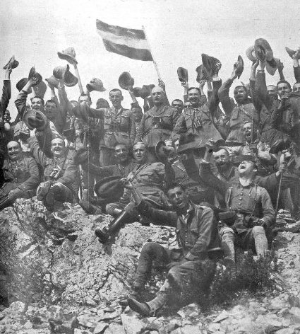 PlataformaMill1's tweet photo. #TalDiaComoHoy el 9 de octubre de 1921, las tropas españolas formadas por varias columnas tomarían finalmente el Monte #Gurugú.

Desde el día 2 de octubre al 8 habían ocupado #Sebt, #UadLau, el collado de #Atlanten, #TresForcas, #Taxuda y #Segangan, envolviendo el monte. https://t.co/2gJ9fEP9zY