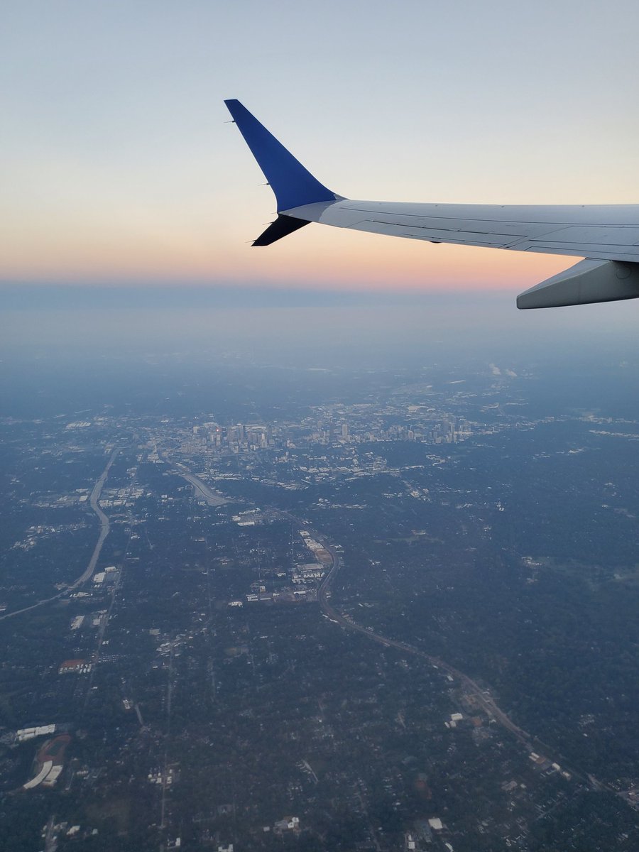 ttianyt's tweet photo. Leaving the Atlanta skyline behind and heading to #Tokyo for the International Plastic Surgery Research Council (#IPSRC) ✈️ Super excited to meet and learn from leading surgeon-scientists! https://t.co/6yDp1AbtnI