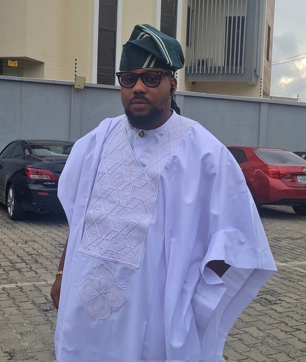 kinghojay's tweet image. +1 🕺🏻🥂 🍻 🎂  🎁 #Birthday #BirthdayBoy #OctobersVeryOwn #OVO #Libra #LibraSeason 🤔🤔🤔 === HOW COME A BABY IS NINE MONTHS OLD IN THE WOMB, BUT WHEN THEY ARE BORN, IT RESETS === 🤔🤔🤔