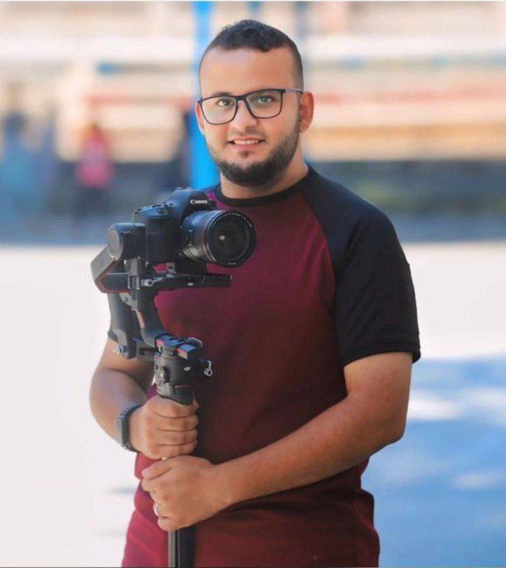 Breaking | Palestinian journalist Mohammad Al-Tanani was shot and killed by Israeli occupation in Jabalia refugee camp in northern Gaza.