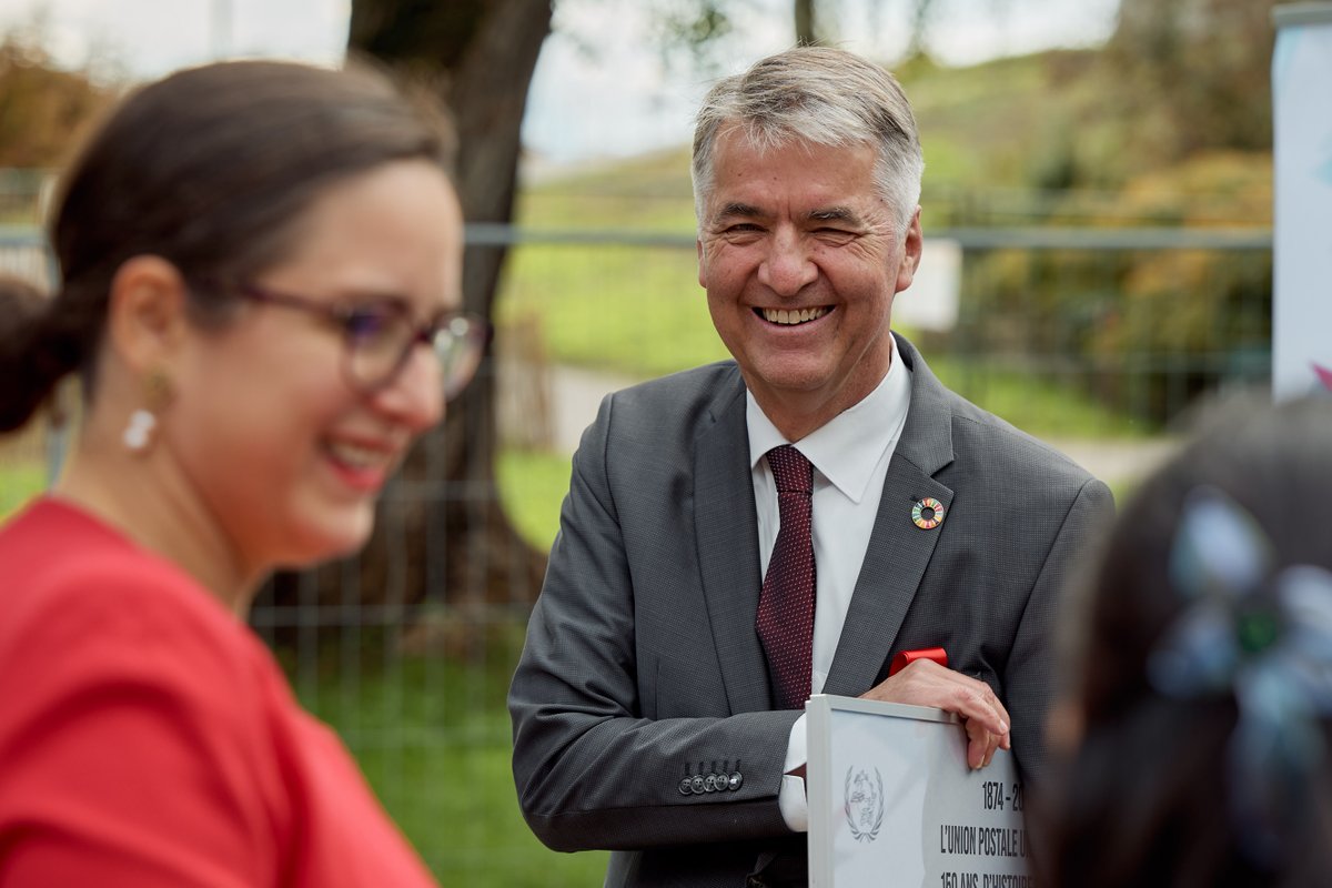 Universal Postal Union (@upu_un) on Twitter photo This morning, we gathered at the historic UPU Monument in Kleine Schanze Park, where <a href="/UPU_DG/">Masahiko Metoki</a>, <a href="/eviallemann/">Evi Allemann</a> & <a href="/avongraffenried/">Alec von Graffenried</a> unveiled a new sign, symbolizing the UPU’s enduring connection with the city of #Berne, where it was born in 1874⏳
#WorldPostDay #UPU150 This morning, we gathered at the historic UPU Monument in Kleine Schanze Park, where <a href="/UPU_DG/">Masahiko Metoki</a>, <a href="/eviallemann/">Evi Allemann</a> & <a href="/avongraffenried/">Alec von Graffenried</a> unveiled a new sign, symbolizing the UPU’s enduring connection with the city of #Berne, where it was born in 1874⏳
#WorldPostDay #UPU150