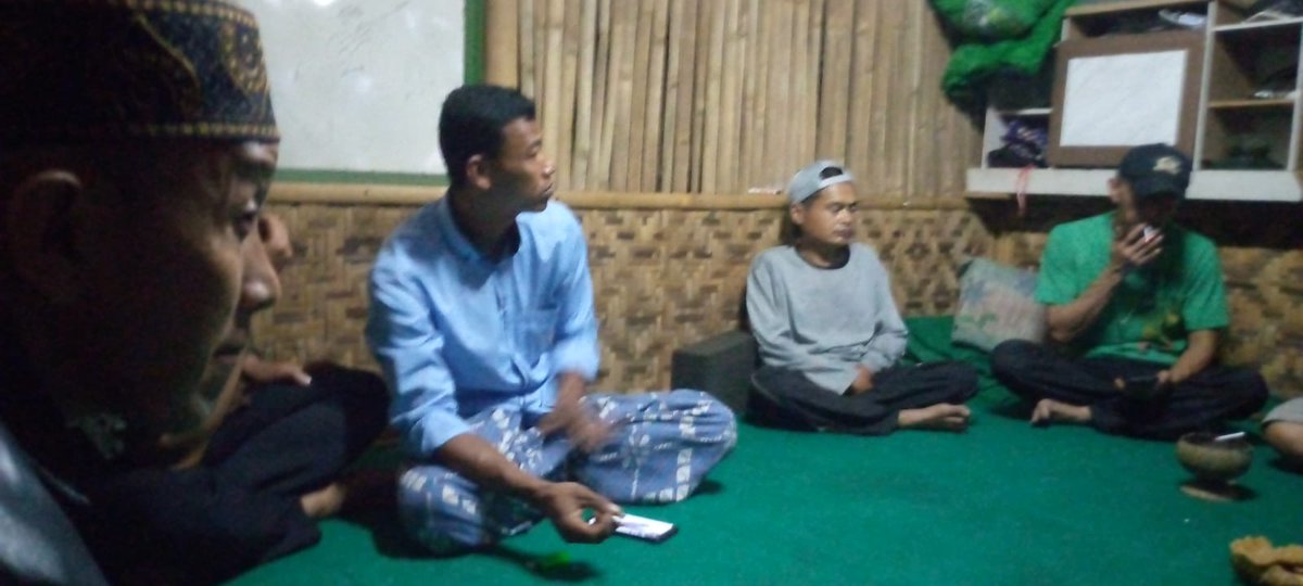 AgungDelly's tweet photo. Jumat ( 09 / 08 ) Delly Agung Rifansyah Luhkan Kabupaten Bogor, di Kelompok Mina Mulya Mandiri Desa Jambuluwuk Kecamatan Ciawi , Kegiaan Pertemuam Kelompon Bulanan Lanjutan Part 2. #giatluhkansatmingkalbogor #Kabbogor #Aktivitas #Budidaya https://t.co/cBfFGPAhLV