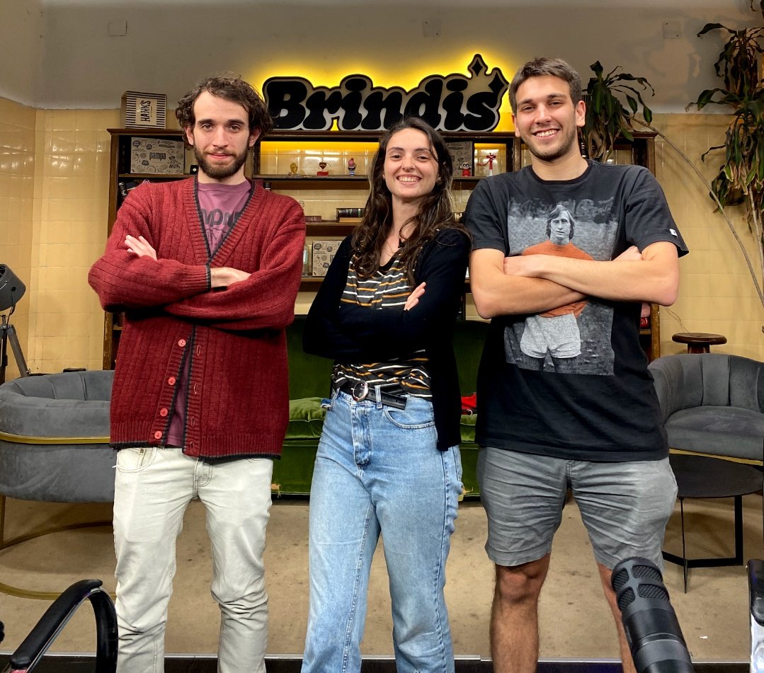 youtube.com/live/su9cyS6CZ…
Link a nuestro programa de anoche en el que nos preguntamos por los escraches y las piñas a los libertarios, las marchas, el peronismo, K y No-K, y, por supuesto, Cristina