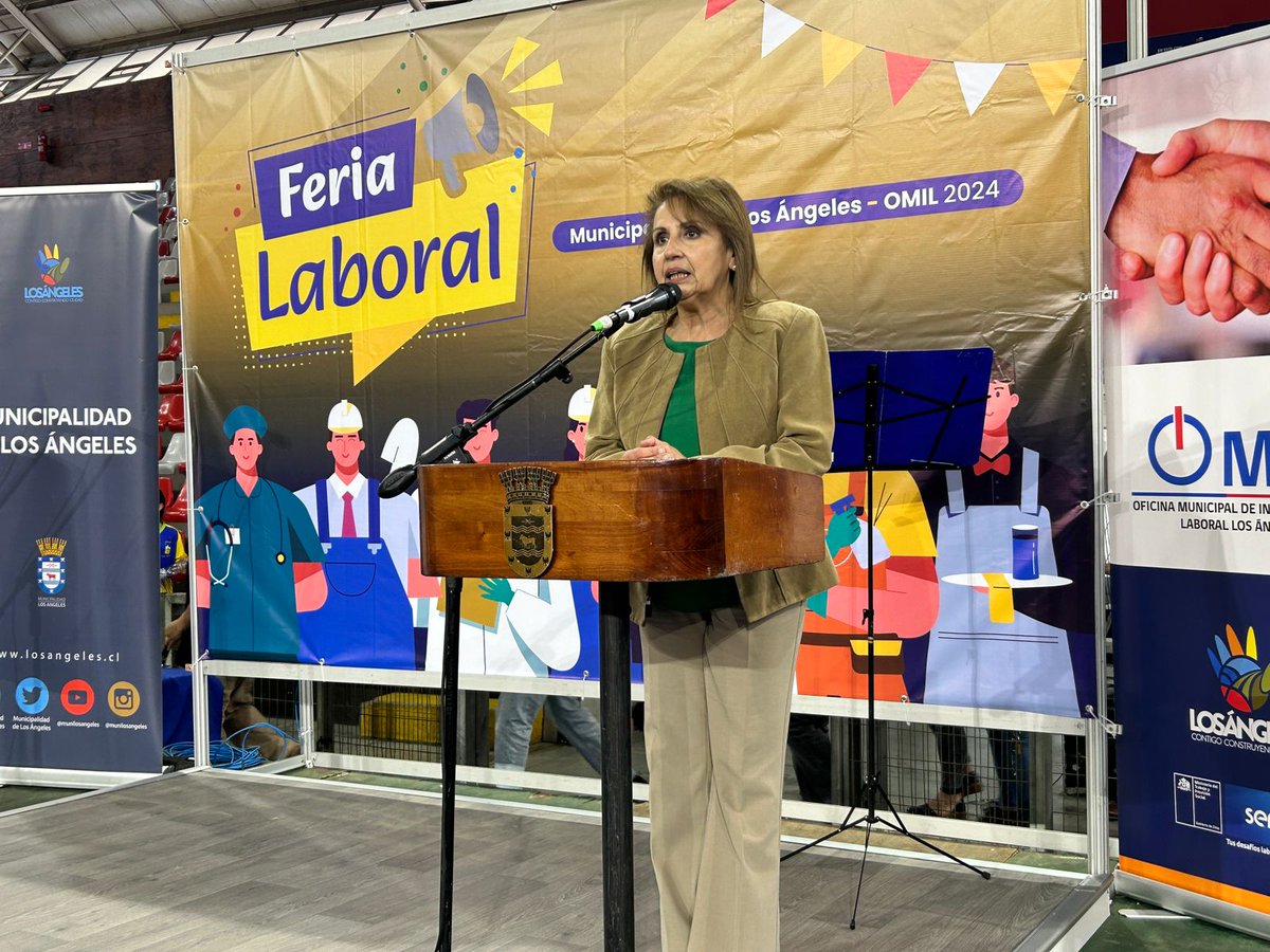 📍 En estos momentos, estamos en la inauguración de la Feria Laboral en Los Ángeles, que se desarrolla en el Polideportivo 🏢, desde las 10:00 hasta las 15:00. ¡Te esperamos! 💼 #FeriaLaboral #LosÁngeles #OportunidadesDeEmpleo