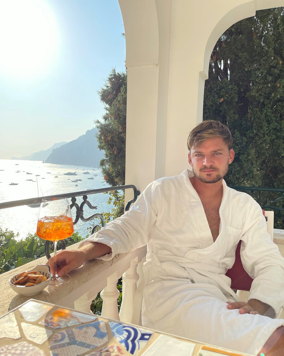BastienFachan's tweet image. Cheers to the David Goffin renaissance 🍹