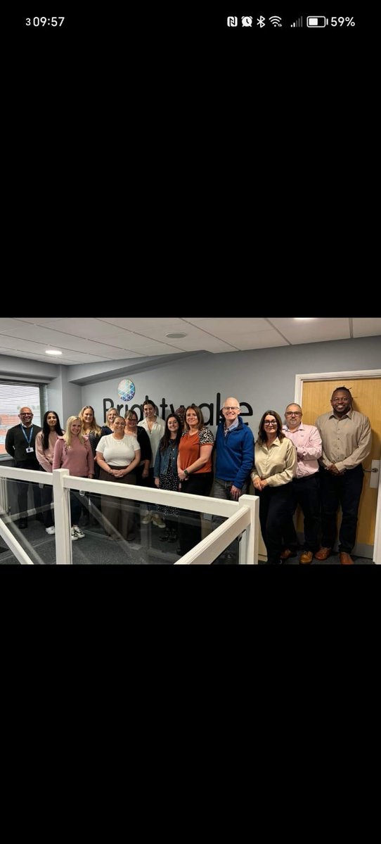ChftTissueV's tweet photo. Last Thursday the Tissue Viability team were fortunate enough to have a tour around the Advancis factory to see how their products are manufactured. A great, informative day #advancis #manukahoney https://t.co/evm0e2sdSG