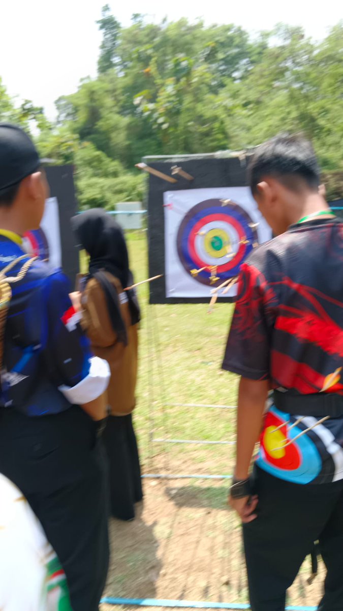 SriBeken's tweet photo. Kategori FFA SMP 15 meter KORMIFEST Jamparing Galunggung https://t.co/NyINBe7r2D