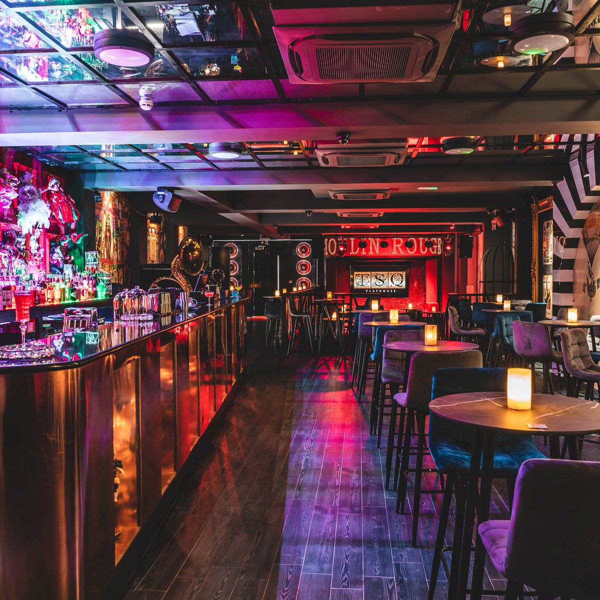 On a mission to do something a bit more memorable for Christmas this year? Listen up. A quirky venue is just what you need.

Browse London's best unusual Christmas party venues and make this year's bash one to remember!

squaremeal.co.uk/christmas-part…