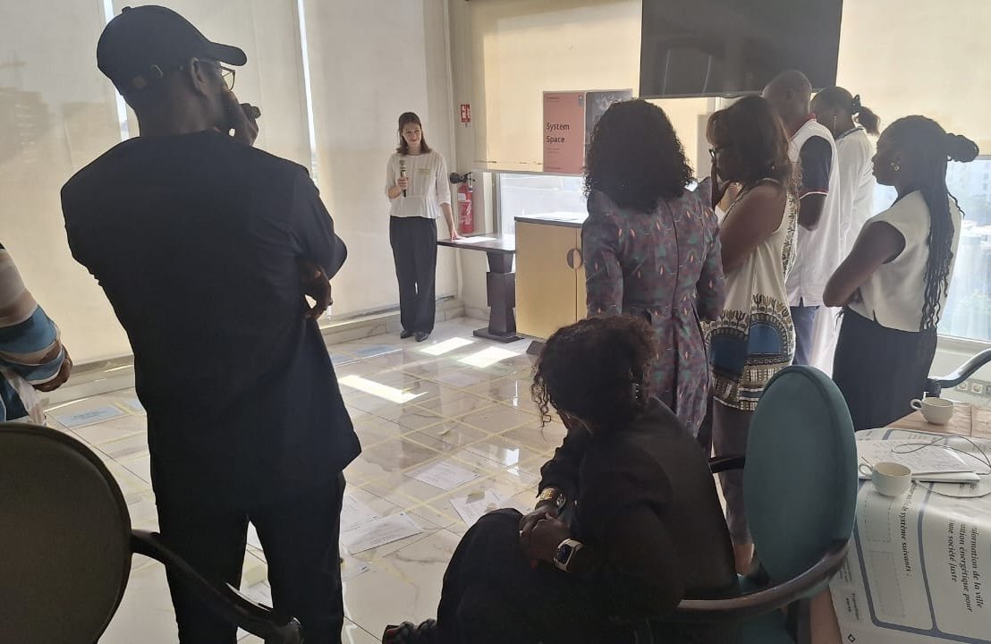 CatherinePhuong's tweet photo. Comment intégrer l’approche systémique dans nos prog de développement? Cette question était au coeur de nos discussions lors du #TransformaPortfolioBootcamp organisé par @PNUDSenegal avec participants de @mjscsn @OnuSenegal @AmbabelDakar @CjsSenegal @GroupeSonatel @giz_gmbh etc https://t.co/YdEtj6mO3r