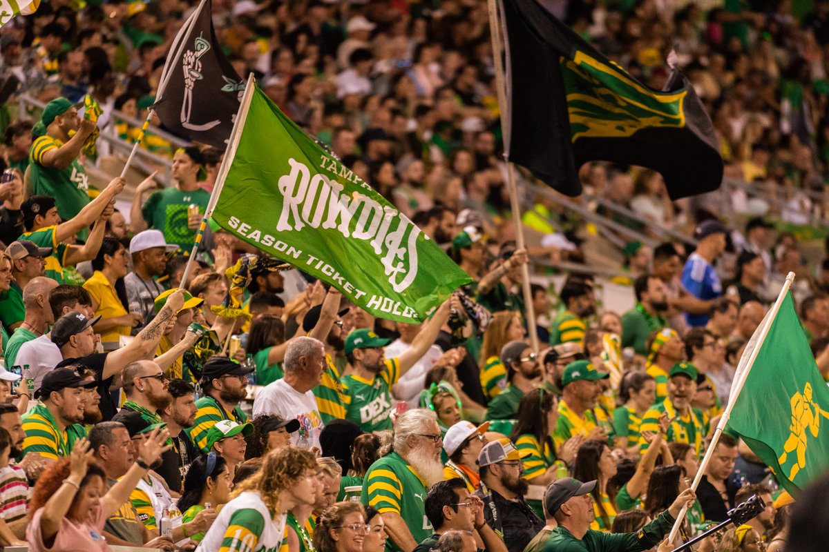 Stay safe, Tampa Bay 💚 

Sending our thoughts to everyone in the area as Hurricane Milton approaches.