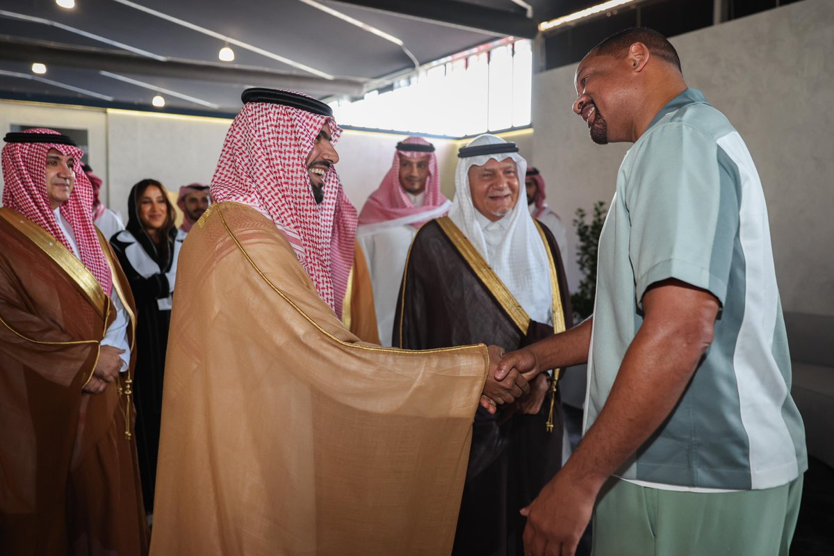 كواليس صناعة الفن السابع ومستقبل المهنة في #منتدى_الأفلام_السعودي
#رؤية_السعودية_2030