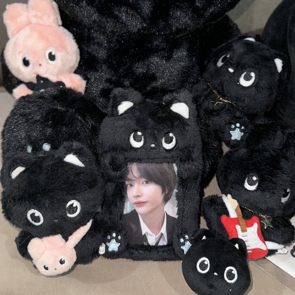 🐈‍⬛🎀🩷💗💕💞💓
#원빈 #냥삐또삐왔다아ㅏㅏ