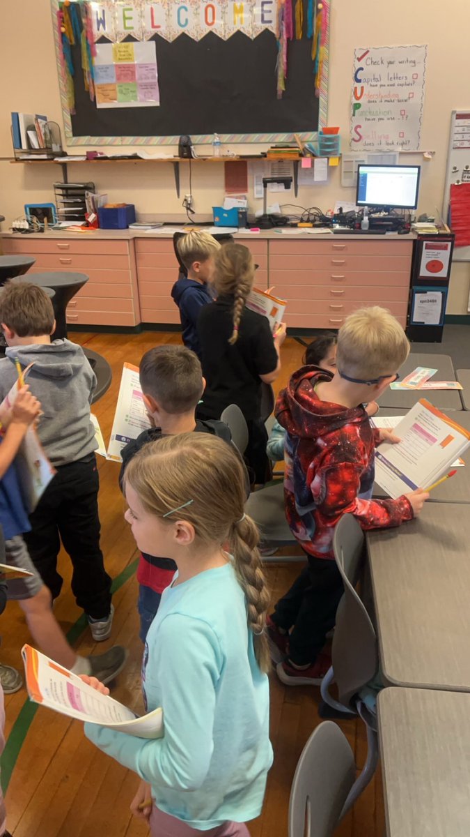 Kate Neigebauer CES tweet media