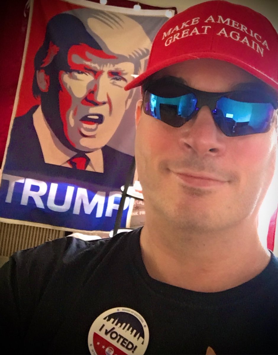evan_kapitansky's tweet photo. Gay, not stupid. #Trump2024 https://t.co/vChHxpt4hI