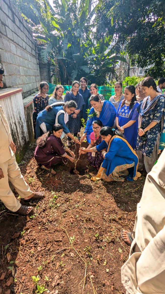 HqPostal's tweet photo. #NationalPostalWeek2024
As part of the #WorldPostDay celebrations, SSPOs Bengaluru West Division proudly led the vibrant #Walkathon and the inspiring plantation drive #Ek_Ped_Maa_Ke_Naam across various locations under Bengaluru West Division.
#DakSewaJanSewa
#PostalWeek https://t.co/mV9uju6NcO