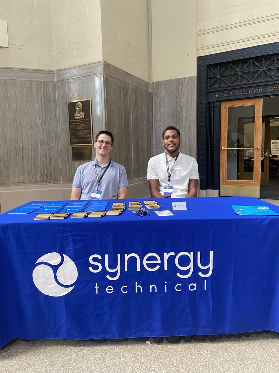 syntechusa's tweet photo. We were proud to serve as the technical partner for the GiSTEM event at the Science Museum on Monday! Our team was excited to be part of an inspiring day, encouraging young minds to explore careers in STEM 💻 ⚙️ #syntechusa #GiSTEM #RVA #technology #community https://t.co/rGEYPAOXks