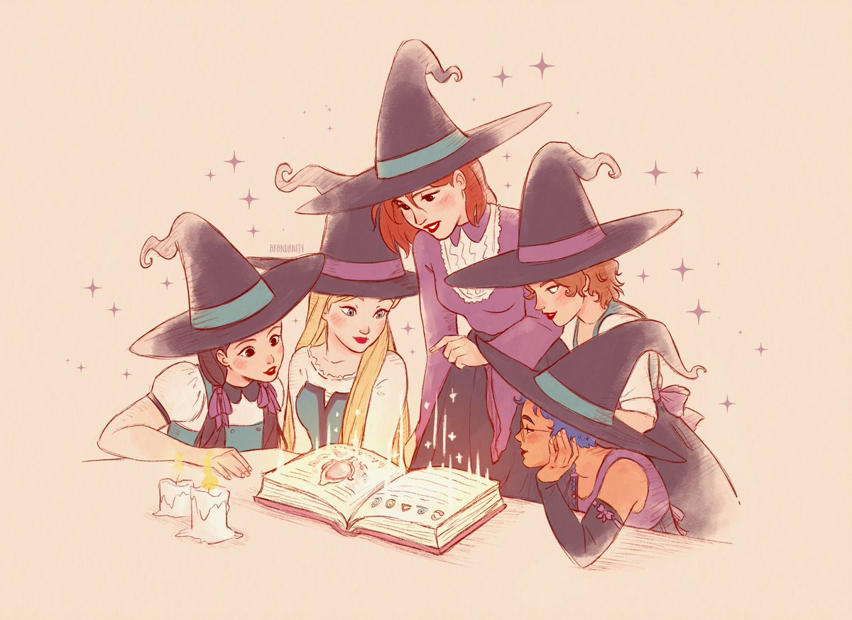 Vintage W.I.T.C.H sketch to celebrate the spooky month 🐸💫💫