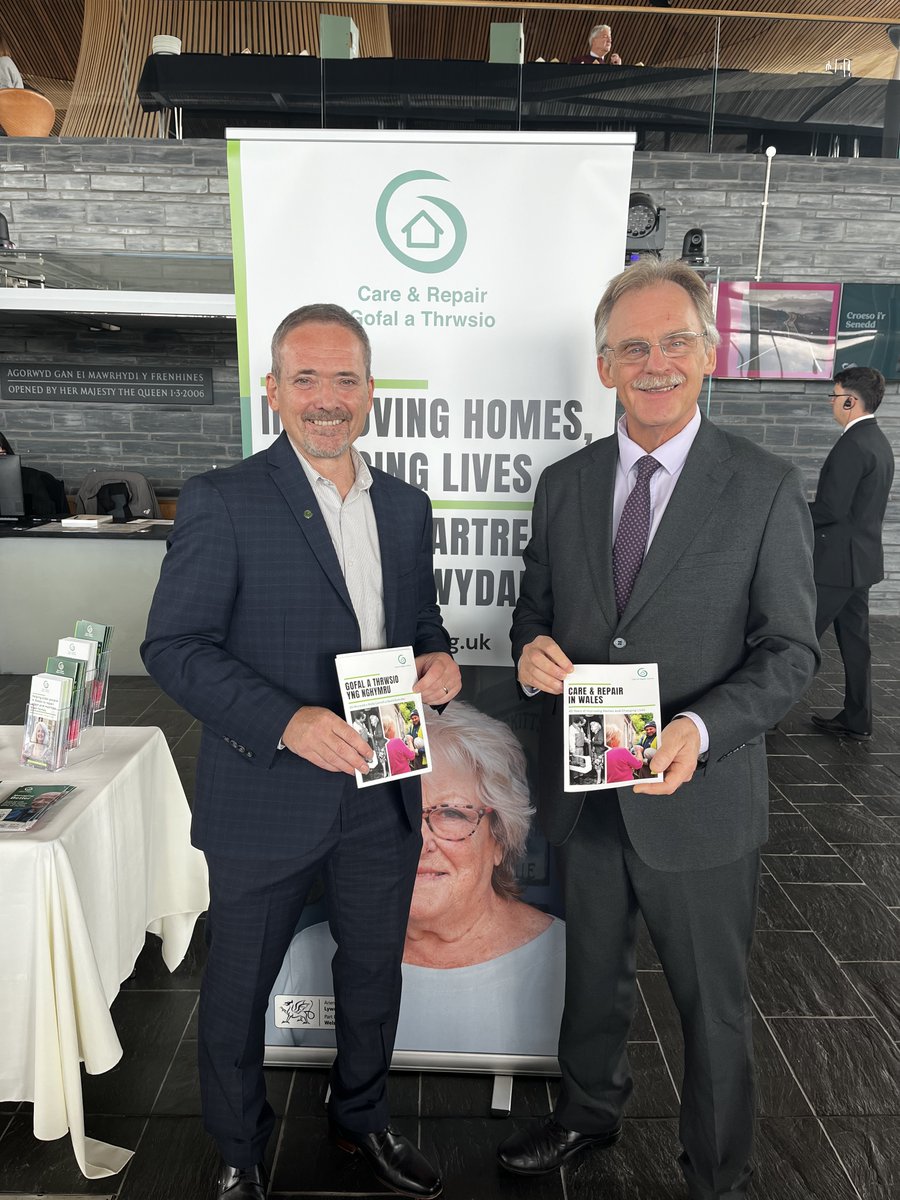 Diolch yn fawr <a href="/MarkIsherwoodMS/">Mark Isherwood MS</a> for coming along to celebrate 45 years of Care &amp; Repair today in the Senedd. Thank you for being a key champion for the work we do to support older people stay safe and independent in their homes 🏠