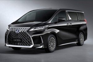 sp_nusu's tweet photo. รถเปลี่ยนบ่อยๆ สุดท้าย รถตู้ใหม่พี่หลิงคือ Lexus LM 300h ถูกใจ ✅🦮🪽

ยินดีด้วยนะ 🎉 ประธาน CEO ✌️
พี่หลิง แอบดีใจใหญ่ ยิ้มกว้าง ☺️😌

#linglingkwong #หลิงหลิงคอง https://t.co/m6cEdXSxjI