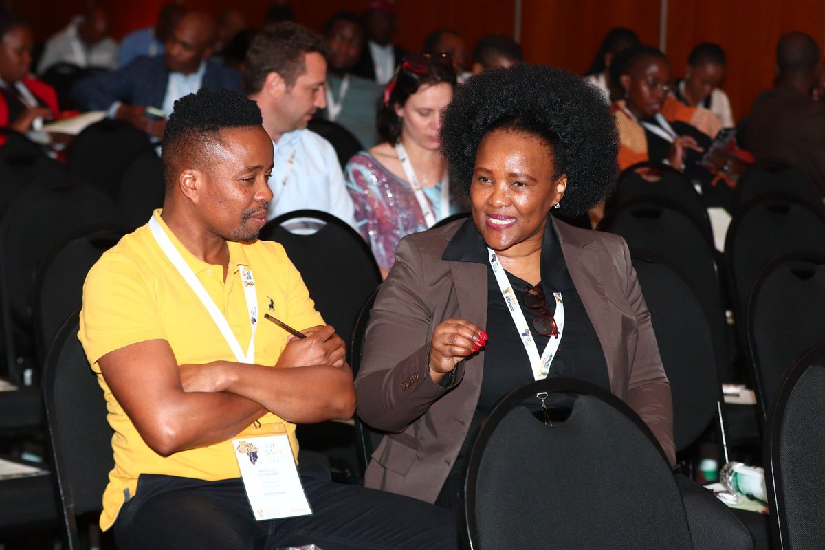 DpmeOfficial's tweet photo. @Mabuse01 @GovernmentZA @thedpsa @thensgZA @busani_ngcaweni @iangoldmansa @Dayal70 @CarinVanZyl @IFADeval @eval_gpf Dr Nkuna also urged delegates - including M&E practitioners, government officials, donors, researchers, policymakers, and leading experts - to enhance collaboration in addressing societal challenges and building a better ๐ฟ๐ฆ , Africa, and the ๐.
#SameaConference https://t.co/4OVfOgMvXc