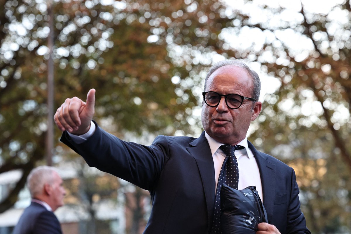 FabrizioRomano's tweet photo. 🔴🔵❌ Despite recent links from Itsly, Paris Saint-Germain director Luis Campos has not made any contact to appoint Michele Fratini as part of PSG scouting.

No contacts, no talks at all. PSG are not planning any change to current structure. https://t.co/aLiroEvyyk