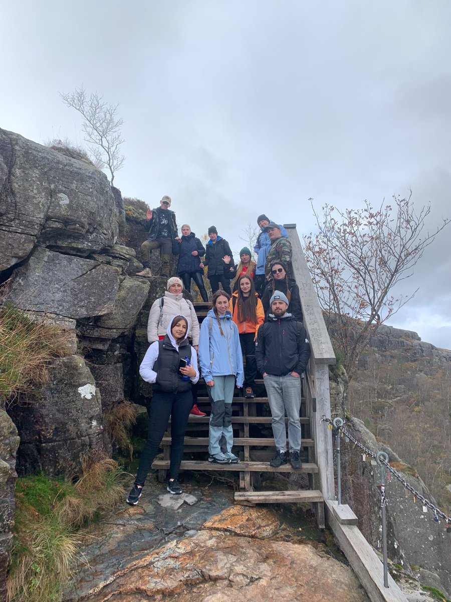 Fin gjeng  fra Hå introprogram til Preikestolen i dag.