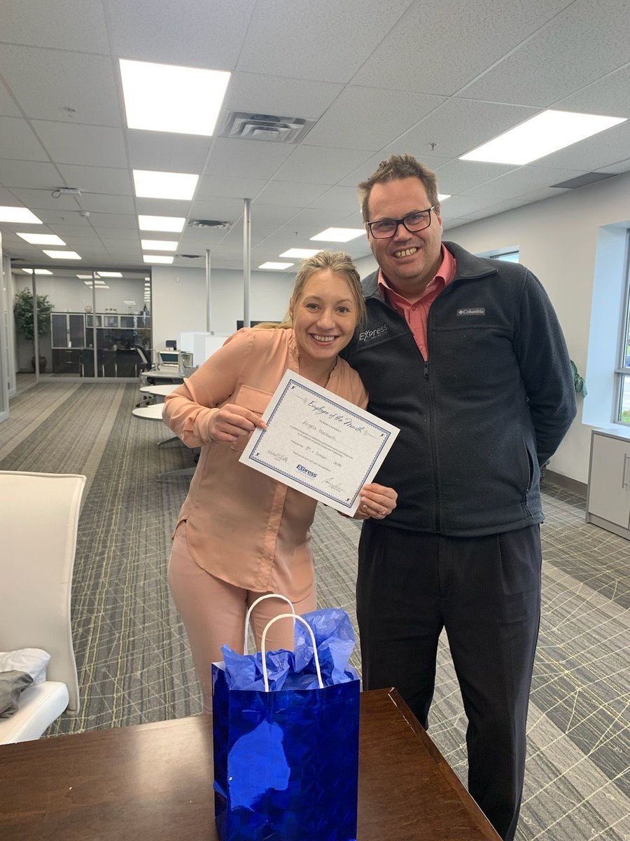 expresskw's tweet image. Congratulations, to our Employee of the Month Angela. Your hard and work and dedication is greatly appreciated.
Keep up the great work 😊
#Expresspros