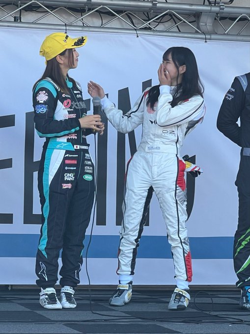 Twitterのコスプレ画像42