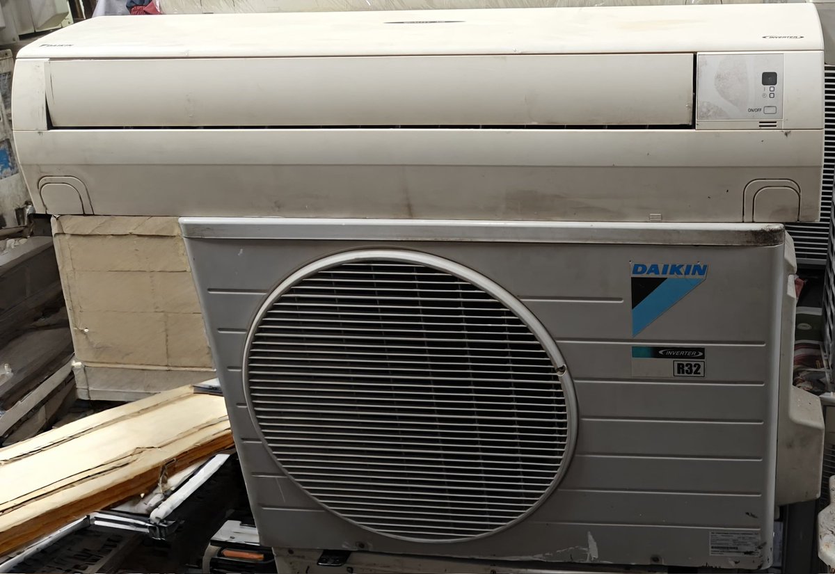 KhanBilal02's tweet image. New Super Cool: Your Daikin Inverter HVAC Specialist
Expert Service, Reliable Repairs, and Quality Compressor Replacements
Image: Use the provided image of the AC units #DaikinHVAC #InverterACRepair #CompressorReplacement #ACService #Mumbai #ACRepairMumbai #HVACServices #VRVmum