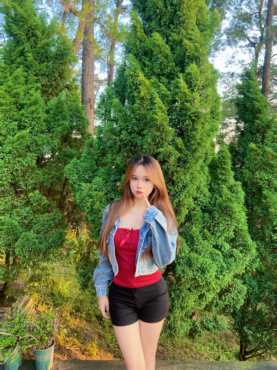 _minchou's tweet photo. Mờ… https://t.co/rMvFIJk9qj