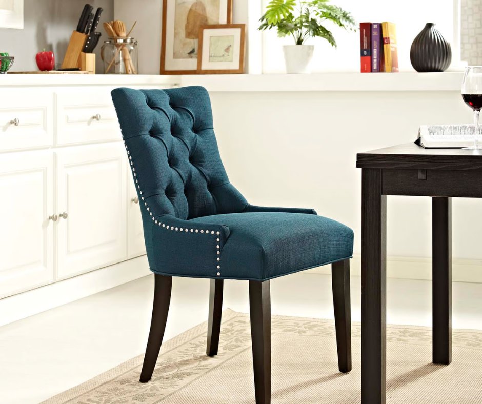 TheClassyHome's tweet image. 🍽️ Elevate your dining experience with the perfect blend of comfort and style! 👉 tinyurl.com/3c5j7w3u

#DiningRoomDecor #ChairGoals #HomeStyle #DiningRoomInspo #SleekDesign #ComfortMeetsStyle #InteriorDesign #FurnitureFinds #DesignWithPurpose #DiningInStyle #homedecor