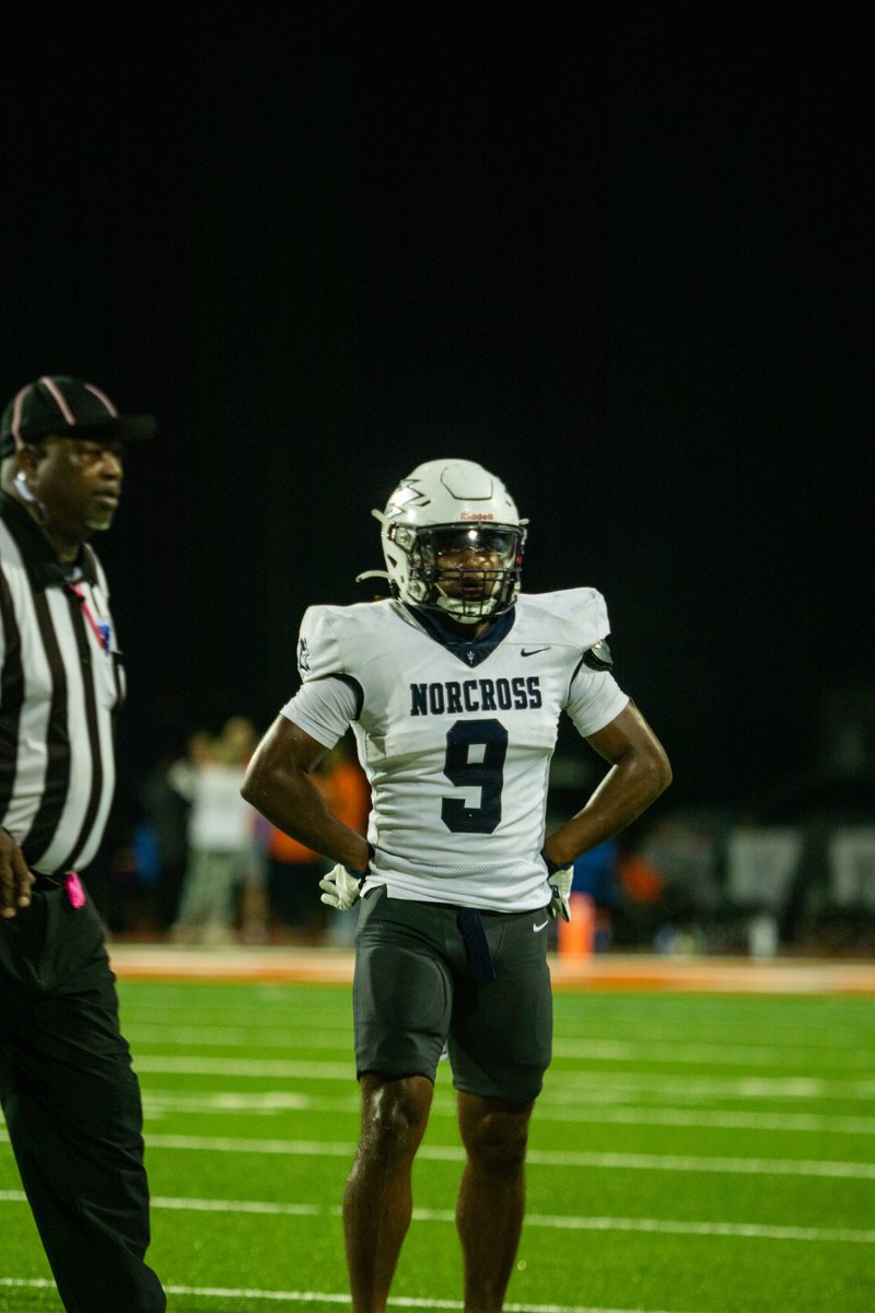 Esias Tompkins(E9) (@esias_tompkins) on Twitter photo <<Mid Season Highlights 📽️
-72 Tackles
-15 TFLs
-52 Solo
-20 Assist
-1 Pick 6
<a href="/CoachJohnson52/">Michael Johnson</a> <a href="/CoachMoore313/">Earl Moore</a> <a href="/Nawf_Recruits/">Norcross High School Football Recruits</a> <a href="/RecruitGeorgia/">Recruit Georgia</a> <a href="/gobigrecruiting/">Go Big Recruiting</a> <a href="/Tannermaloof44/">Tanner Maloof</a>
hudl.com/v/2Q4KmS <<Mid Season Highlights 📽️
-72 Tackles
-15 TFLs
-52 Solo
-20 Assist
-1 Pick 6
<a href="/CoachJohnson52/">Michael Johnson</a> <a href="/CoachMoore313/">Earl Moore</a> <a href="/Nawf_Recruits/">Norcross High School Football Recruits</a> <a href="/RecruitGeorgia/">Recruit Georgia</a> <a href="/gobigrecruiting/">Go Big Recruiting</a> <a href="/Tannermaloof44/">Tanner Maloof</a>
hudl.com/v/2Q4KmS