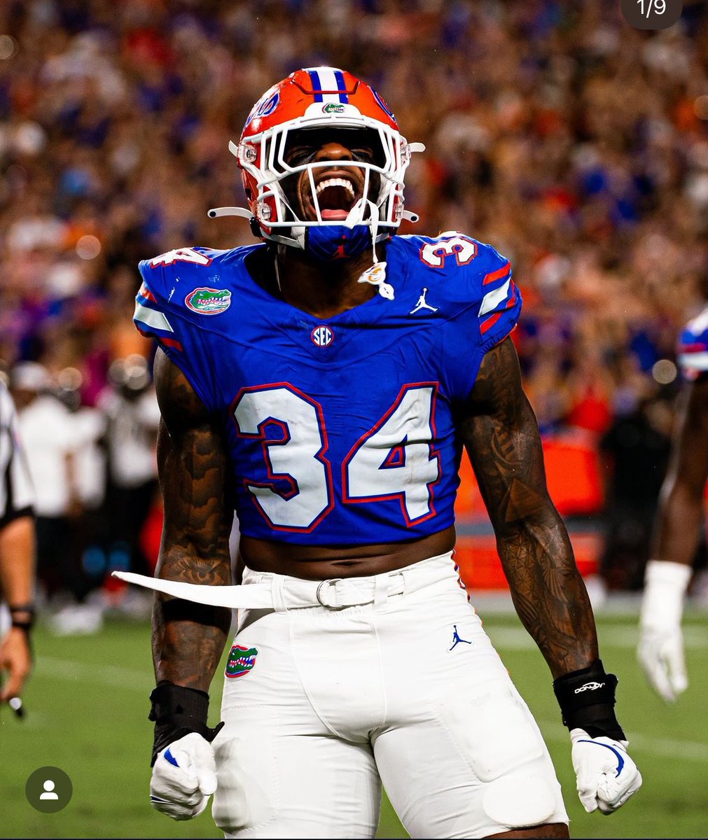 SECUnfiltered's tweet photo. Drop your score predictions for TENN/UF ⤵️ https://t.co/T0F2jKy1kN