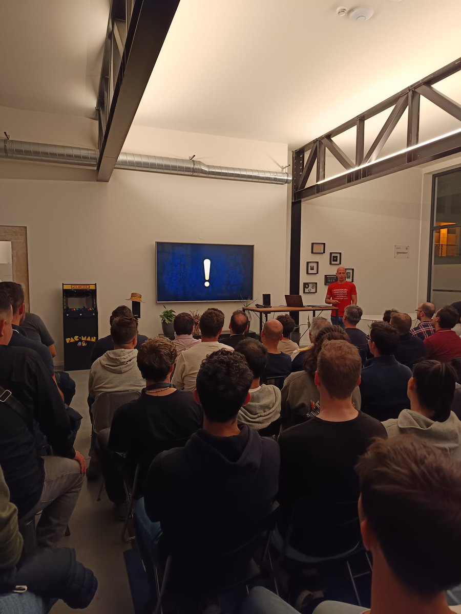FabitoSpaio's tweet photo. 🤝 Community means growing together! Proud to see PHP Portugal thriving with over 80 attendees at yesterday's meetup! 🚀 

Myself as Community Builder,  Leiria Tech Talks &amp; @xgeeksio are thrilled to be part of this journey! 

Huge Kudos to @enunomaduro &amp; @Caneco https://t.co/CFitqg4Q9a