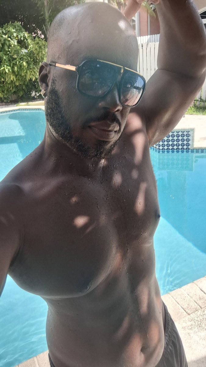 elfuerte023's tweet photo. Li fe cho🥵 https://t.co/NkxZ77xe6E