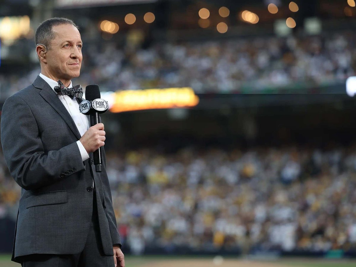 barstoolsports's tweet photo. After Writing A Very Sad And Pathetic Article Chastising Several Padres Players, It Appears That Ken Rosenthal Was Not Allowed Into San Diego's Dugout During Game 3 https://t.co/uExJDRKn5l https://t.co/eKuaHwN6N7