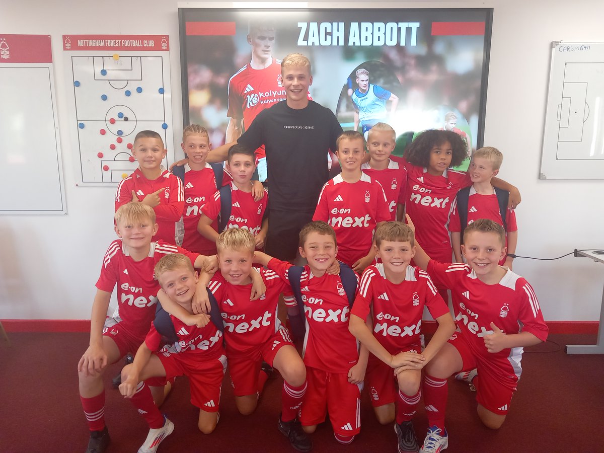 Nottingham Forest Academy tweet media