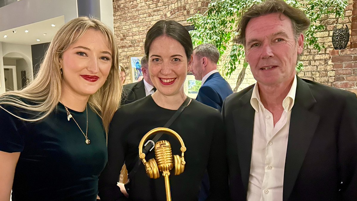 RTÉ lyric fm (@rtelyricfm) on Twitter photo Congratulations to <a href="/LyricFeature/">Eoin O Kelly</a> team on winning a gold award and three bronze awards at this year's <a href="/IMRORadioAwards/">IMRO Radio Awards</a>
You can listen back to the winning programmes here:
rte.ie/radio/lyricfm/… Congratulations to <a href="/LyricFeature/">Eoin O Kelly</a> team on winning a gold award and three bronze awards at this year's <a href="/IMRORadioAwards/">IMRO Radio Awards</a>
You can listen back to the winning programmes here:
rte.ie/radio/lyricfm/…
